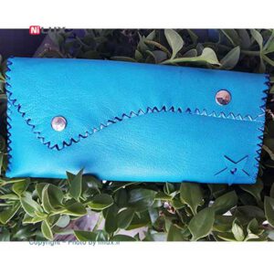 کیف پول چرم دست دوز سارا گالری مدل موج فیروزه